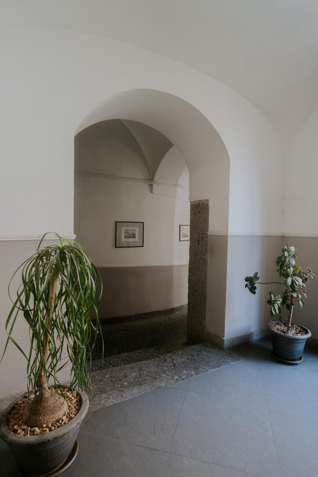 Appartamento Darling'S House Napoli Esterno foto