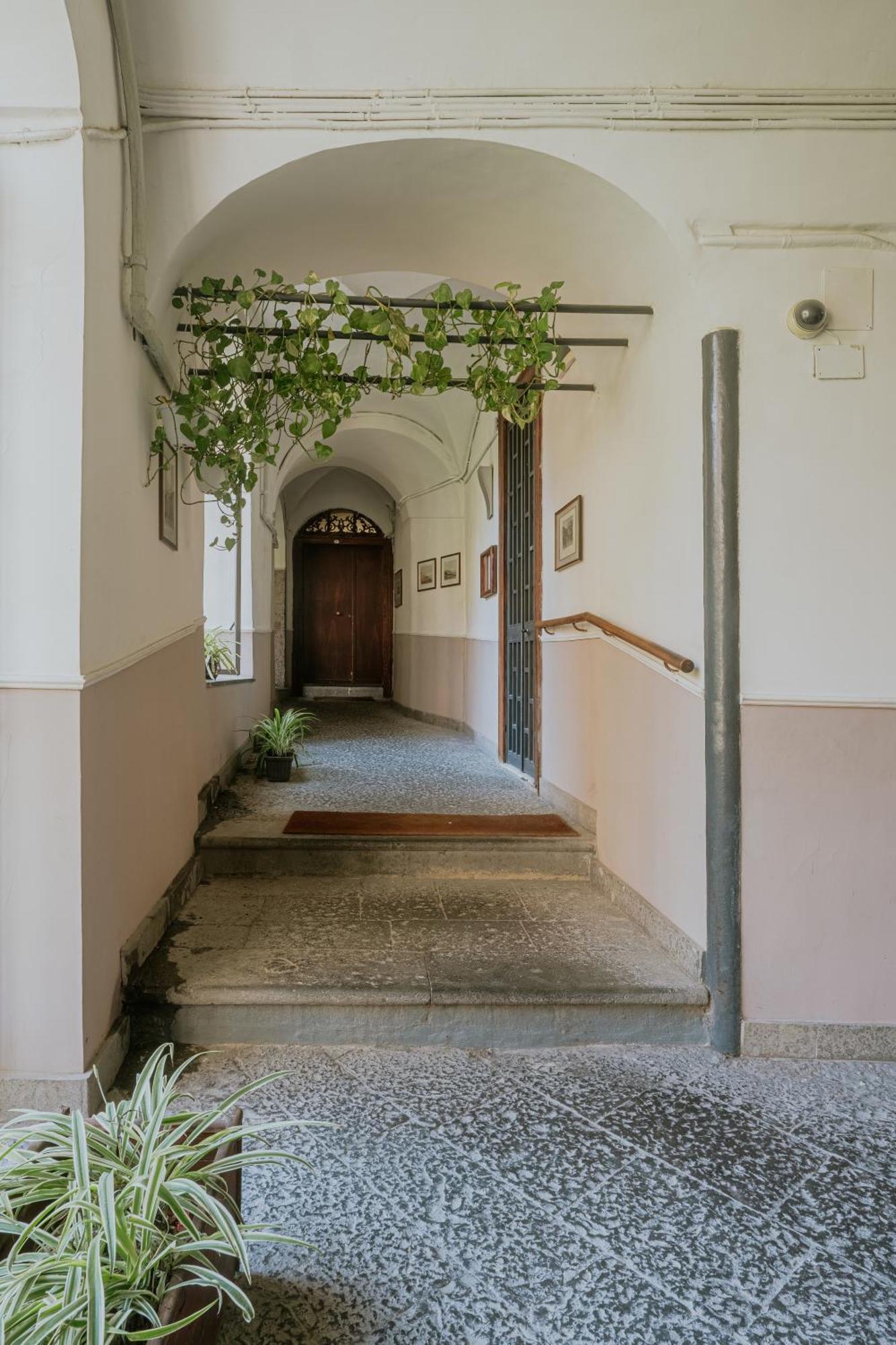 Appartamento Darling'S House Napoli Esterno foto