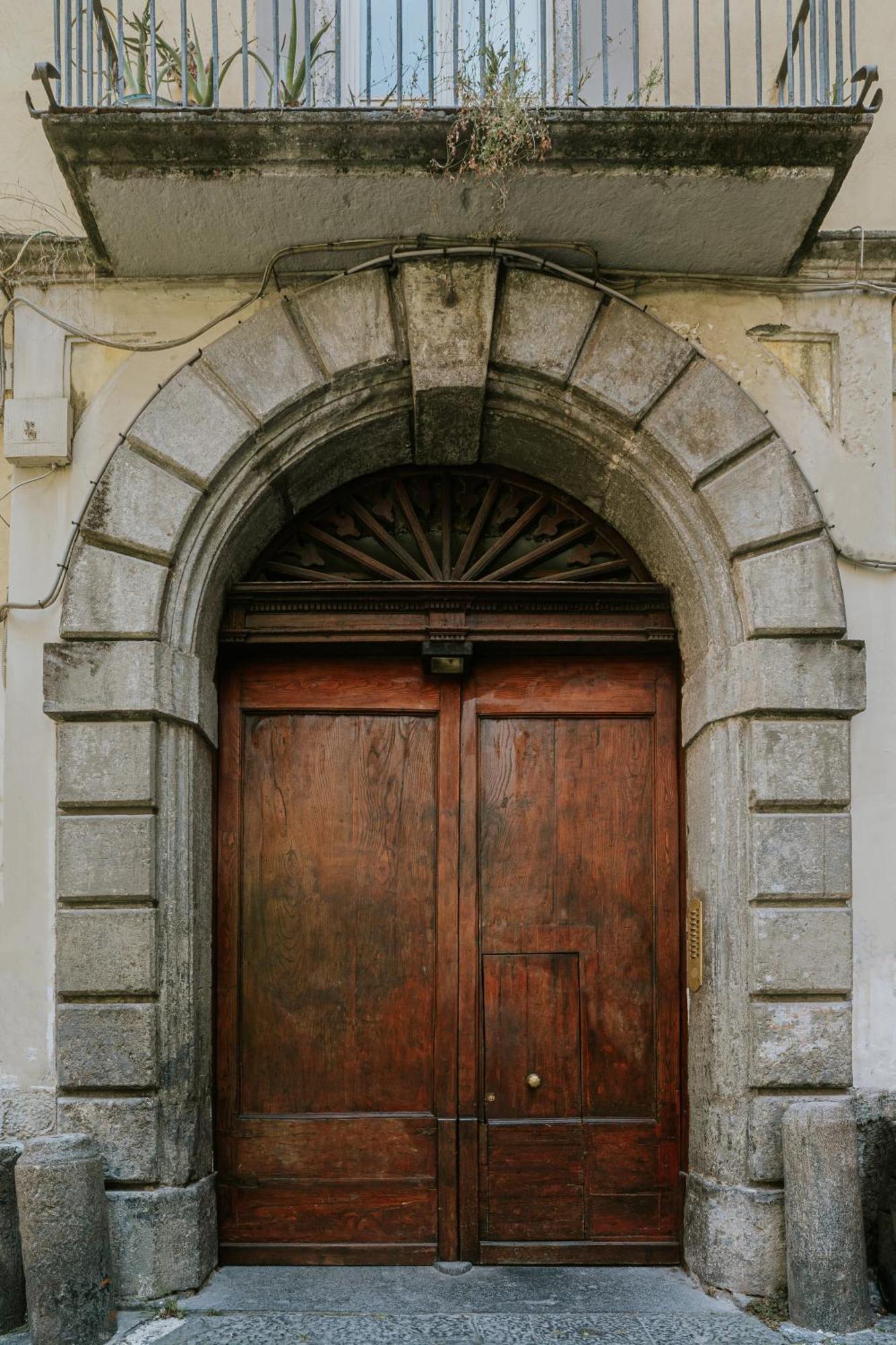 Appartamento Darling'S House Napoli Esterno foto